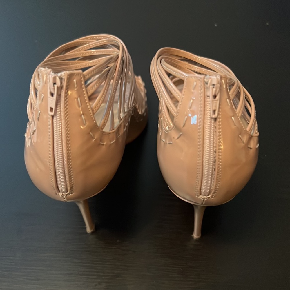 Christian Louboutin Gortika Patent Strappy Open Toe - Picture 5 of 9